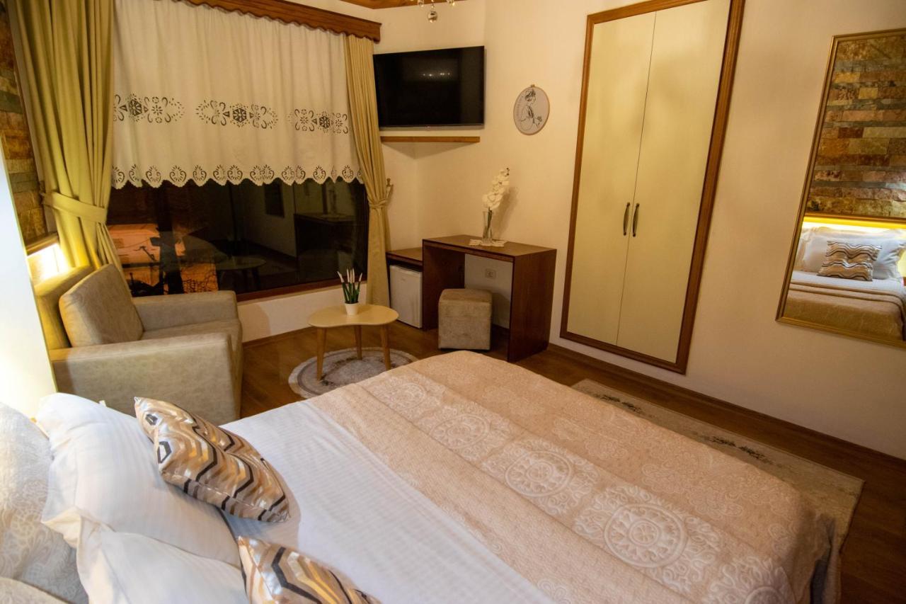 Te Kalaja Rooms Gjirokastër Екстериор снимка